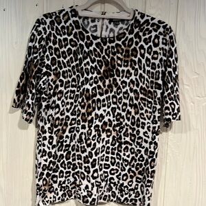 𝅺PREMISE Animal Print Top size Large